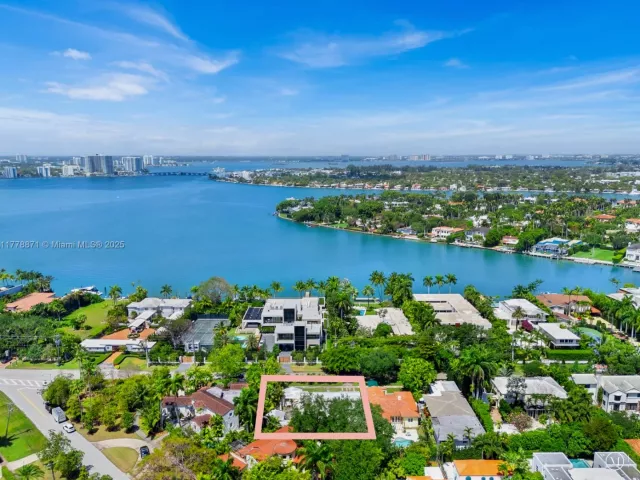 Продажа дома по адресу 6371 N Bay Rd - фото 5872365