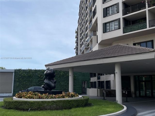 Продажа квартиры # - фото 5917832