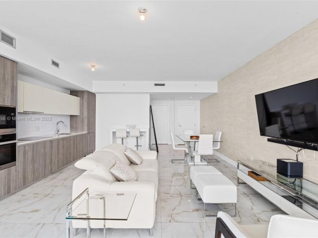 Продажа квартиры #4104 - фото 5925585