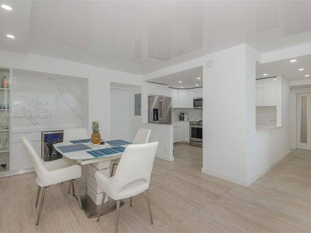 Продажа квартиры #825 - фото 5921833