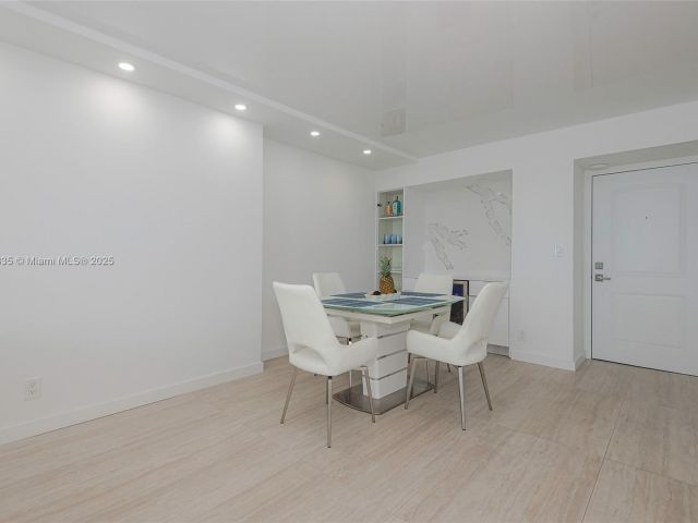 Продажа квартиры #825 - фото 5921834