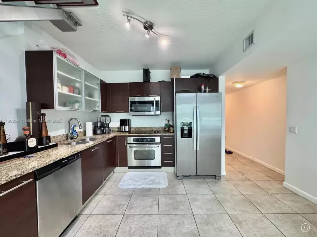 Продажа квартиры #406 - фото 5963634