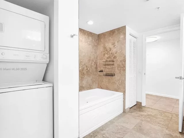 Продажа квартиры #406 - фото 6435496