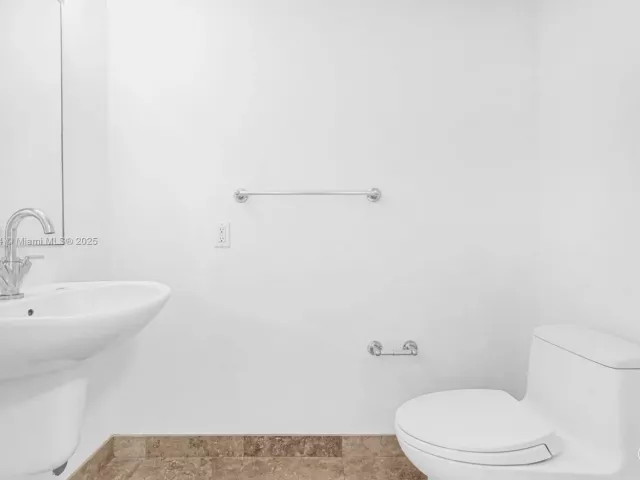 Продажа квартиры #406 - фото 6435498