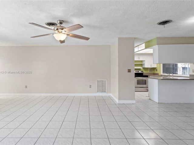 Продажа дома по адресу 7525 Garfield St - фото 5876498