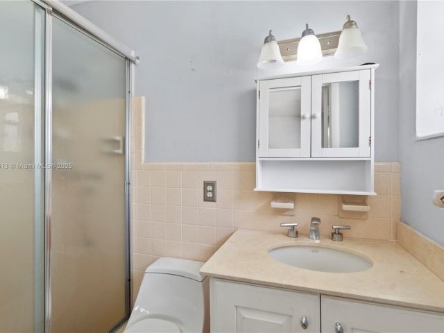 Продажа дома по адресу 7525 Garfield St - фото 5876500