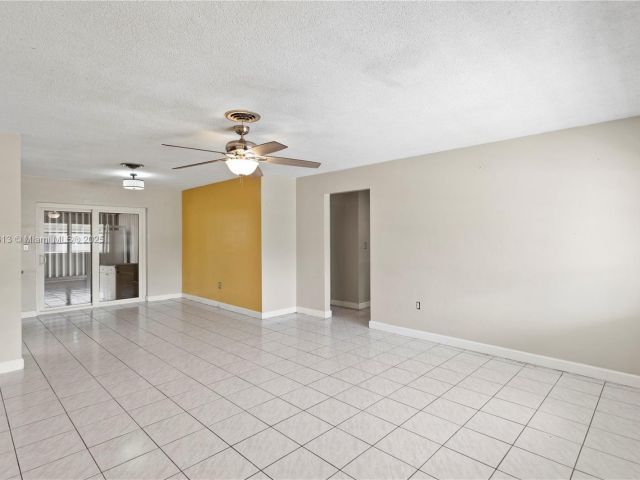 Продажа дома по адресу 7525 Garfield St - фото 5876508