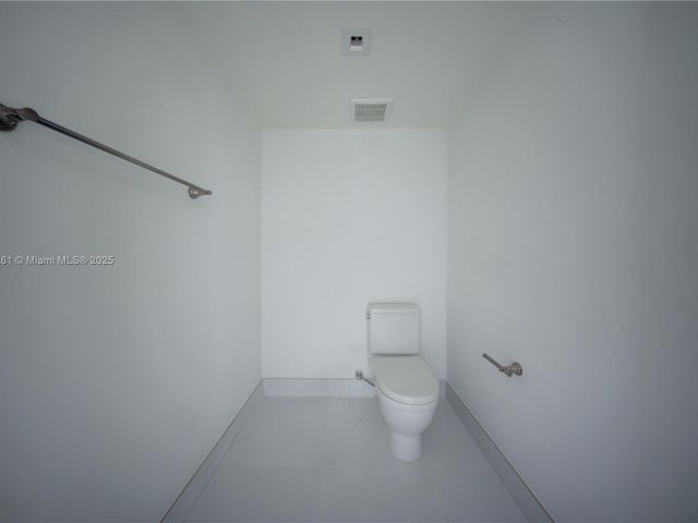 Продажа квартиры #4-1904 - фото 6120838