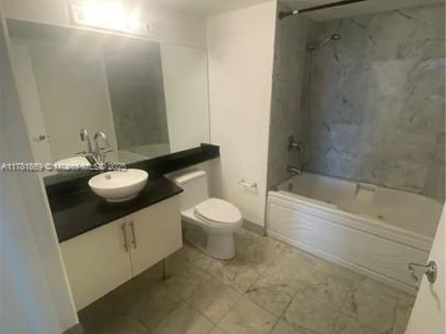 Продажа квартиры #409 - фото 5925189