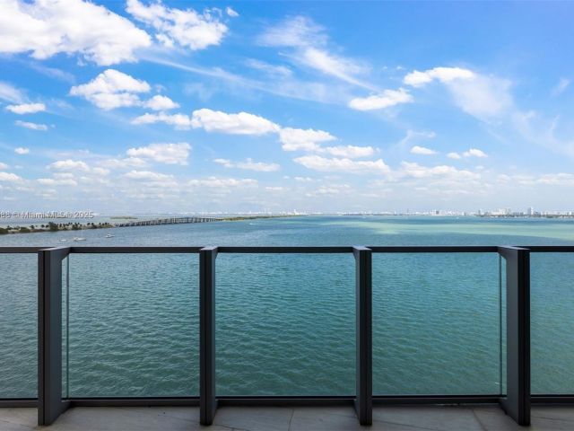 Квартира в аренду номер1002 - фото 7491251