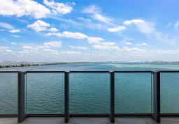 Квартира #1002