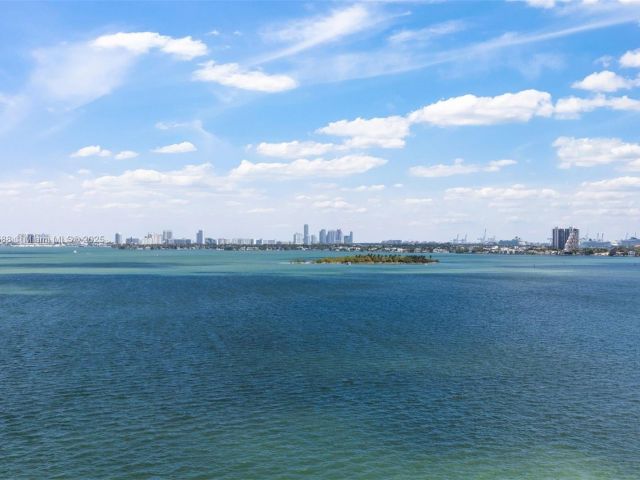 Квартира в аренду номер1002 - фото 7491253