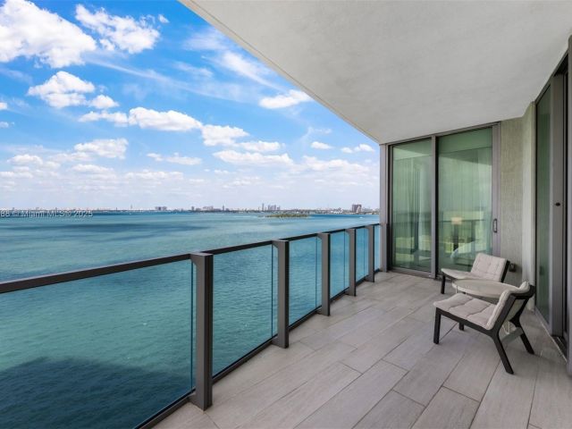 Квартира в аренду номер1002 - фото 7491256