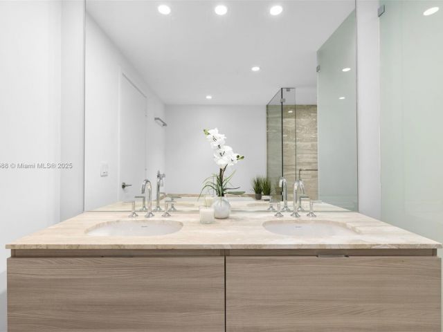 Квартира в аренду номер1002 - фото 7491269