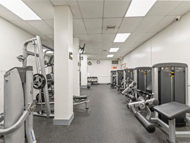 Продажа квартиры #1114 - фото 5918800