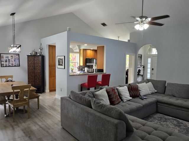 Продажа дома по адресу 2285 Saratoga Lane - фото 5866636