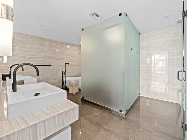 Продажа квартиры #N206 - фото 5871462