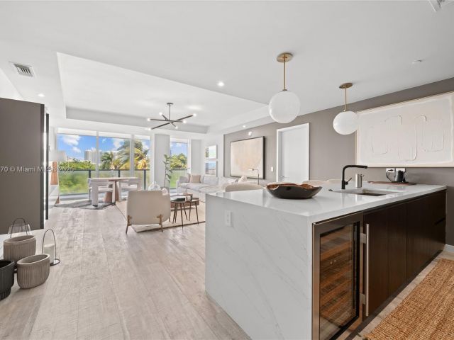 Продажа квартиры #N206 - фото 5871471