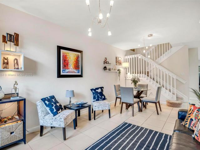 Продажа дома по адресу 11253 NW 88th Ter - фото 5861034