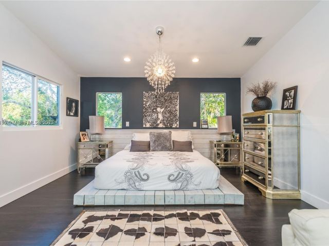 Продажа дома по адресу 9737 SW 98th St - фото 6041340