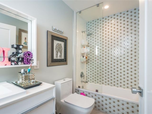 Продажа дома по адресу 9737 SW 98th St - фото 6041350