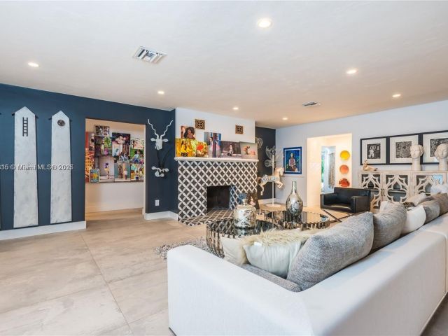 Продажа дома по адресу 9737 SW 98th St - фото 6041353