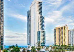 Квартира #1703