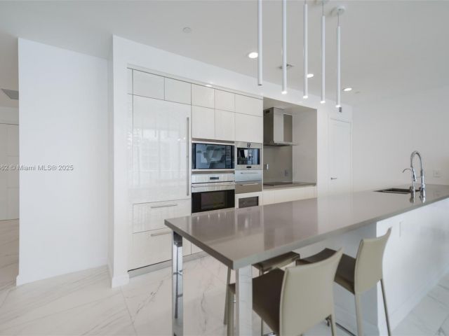 Продажа квартиры #1703 - фото 6456490