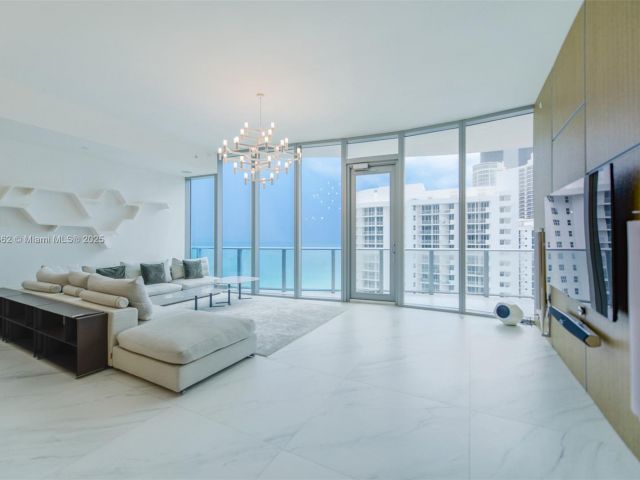 Продажа квартиры #1703 - фото 6456496