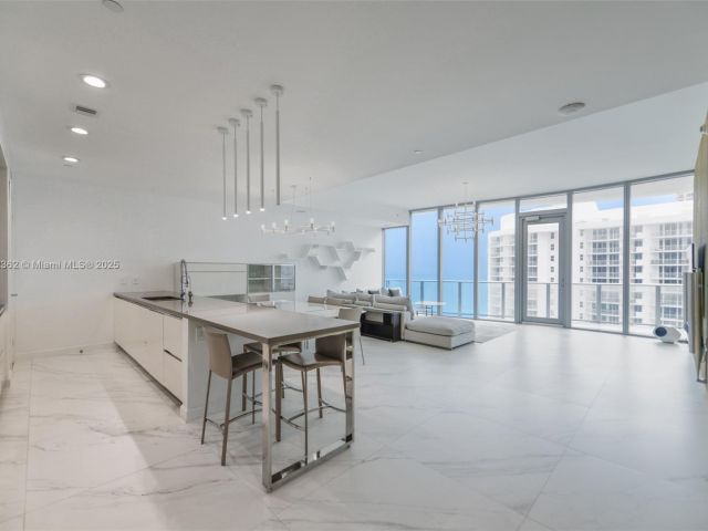 Продажа квартиры #1703 - фото 6456497