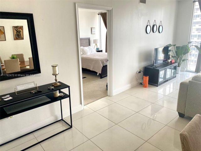 Продажа квартиры #3106 - фото 5927294