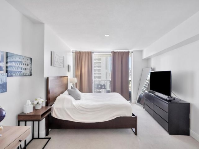 Продажа квартиры #3106 - фото 7442014