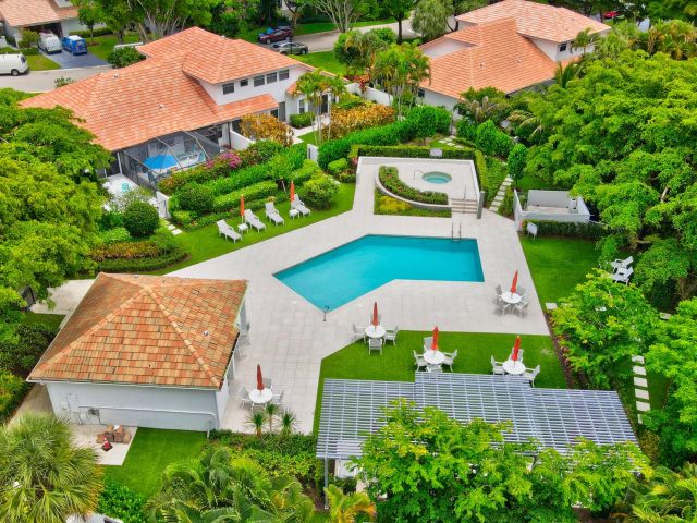 Дом в аренду по адресу 2225 NW 53rd Street - фото 6598482