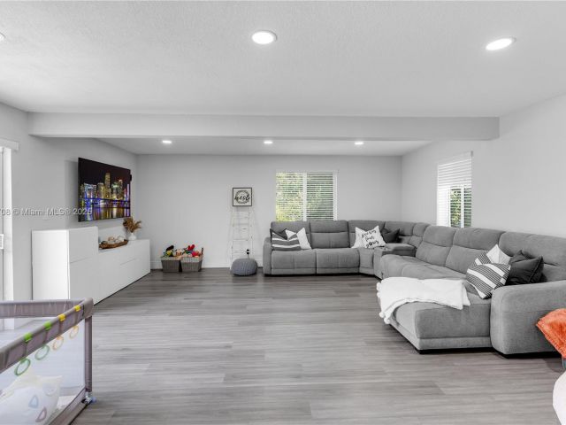 Продажа дома по адресу 30100 SW 168th Ct - фото 5869274