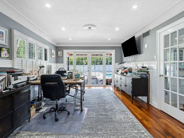 Дом в аренду по адресу 900 SW 16th Street - фото 5941602