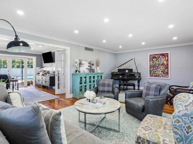 Дом в аренду по адресу 900 SW 16th Street - фото 5941605