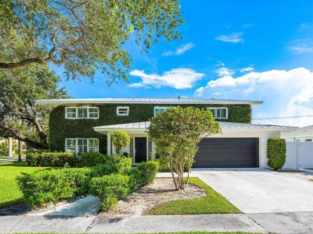 Дом в аренду по адресу 900 SW 16th Street - фото 5941618