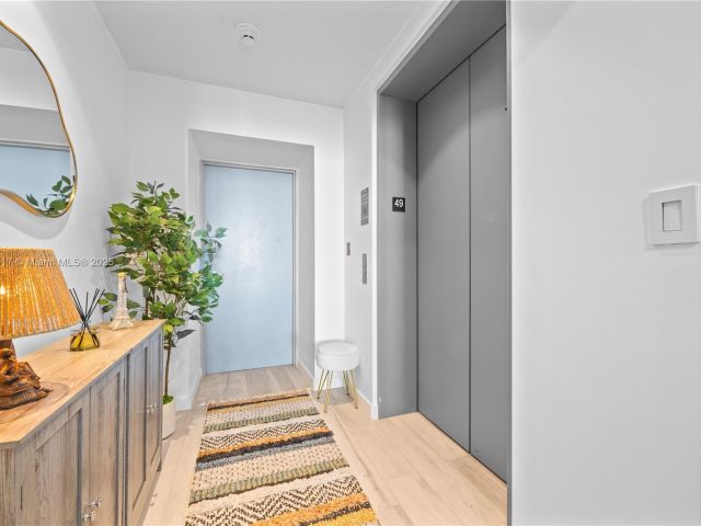 Продажа квартиры #4906 - фото 6077776