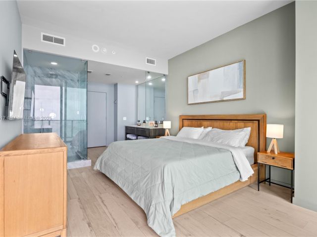 Продажа квартиры #4906 - фото 6077785