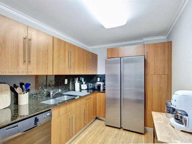 Продажа квартиры #1507 - фото 5919848