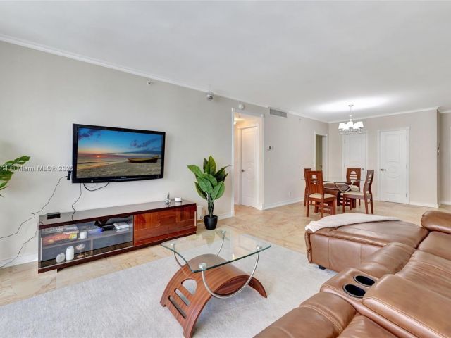 Продажа квартиры #1507 - фото 5919852