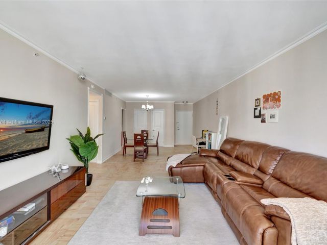 Продажа квартиры #1507 - фото 5919858