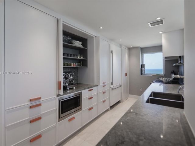 Продажа квартиры #1110 - фото 5910550