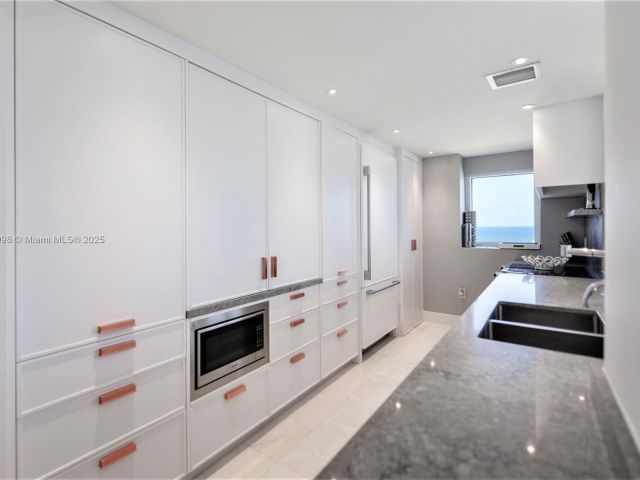 Продажа квартиры #1110 - фото 5910551