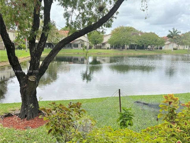 Продажа дома по адресу 412 NW 108th Ter - фото 5884021