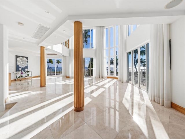 Продажа дома по адресу 1525 N Fort Lauderdale Beach Blvd - фото 6028402