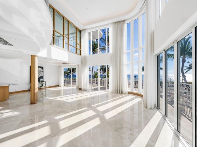 Продажа дома по адресу 1525 N Fort Lauderdale Beach Blvd - фото 6028410