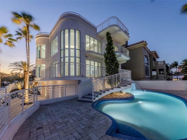 Продажа дома по адресу 1525 N Fort Lauderdale Beach Blvd - фото 6028413