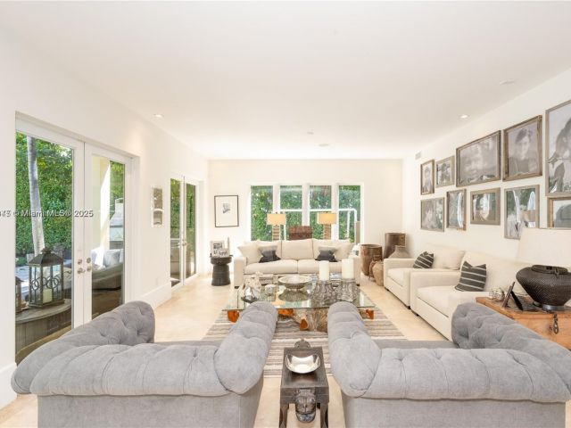 Продажа дома по адресу 31 Island Dr - фото 5896106