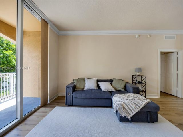 Продажа квартиры #219 - фото 5937515